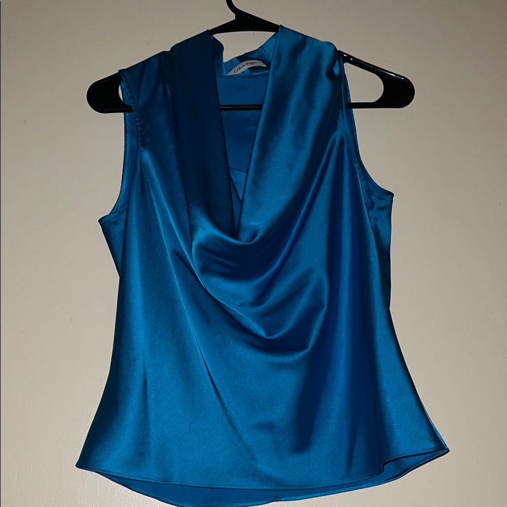 Calvin Klein Elegant Blue Satin Sleeveless Top